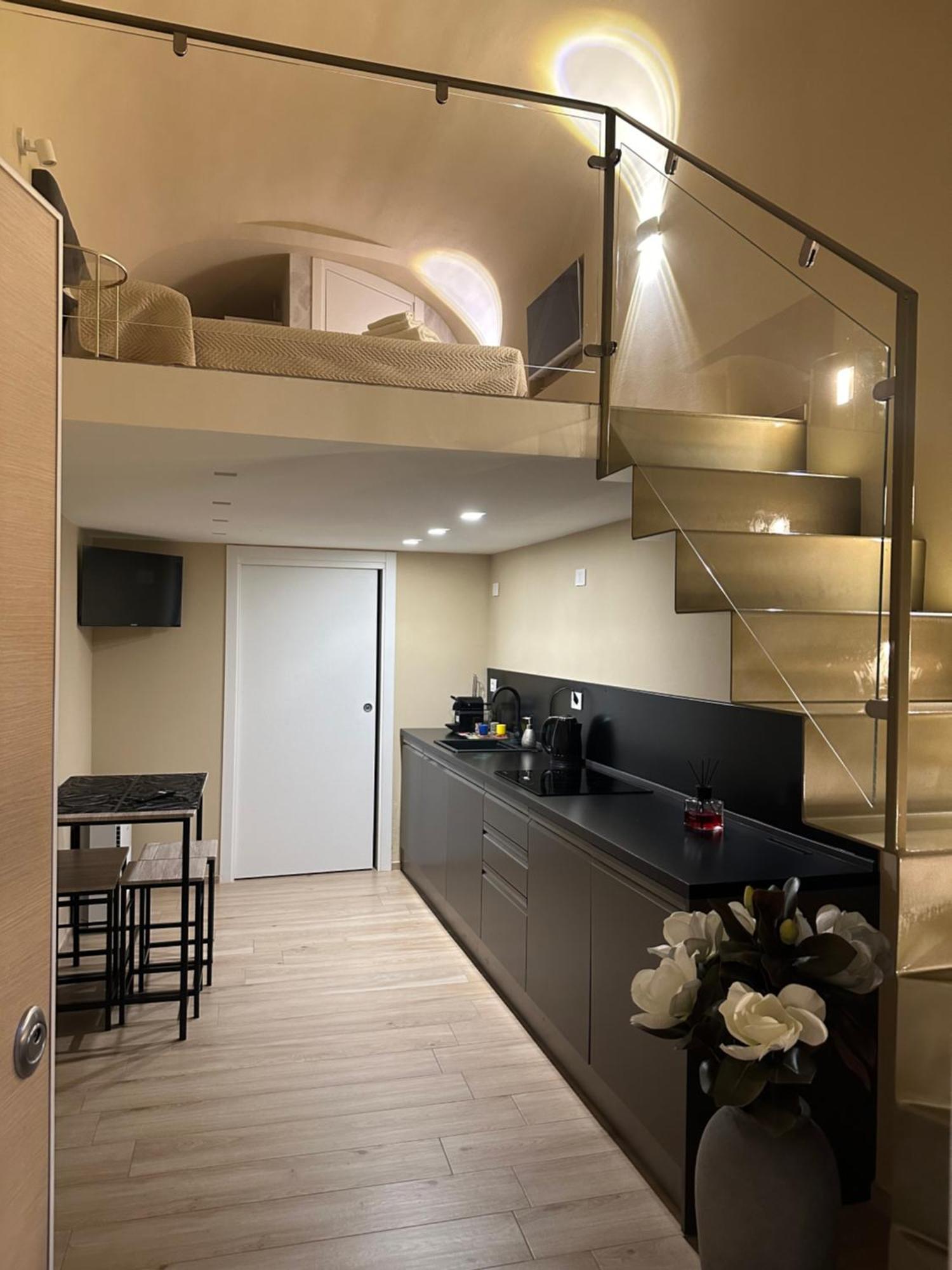 Апартаменты Beata Elia Loft Бари Экстерьер фото
